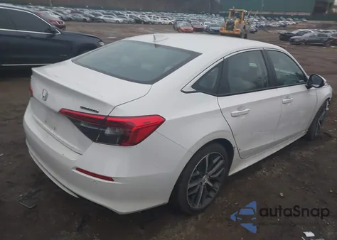 2024 Honda Civic Touring z USA, uszkodzony, nr VIN 2HGFE1F90RH322994